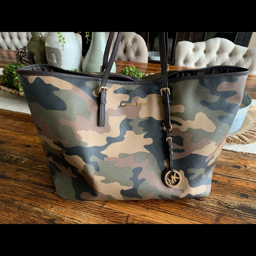 Michael Kors Camouflage tote